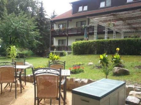 Hotel Forsthaus Berlim Exterior foto